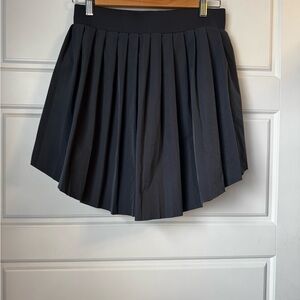 Varley Charcoal Pleated Skater Skirt